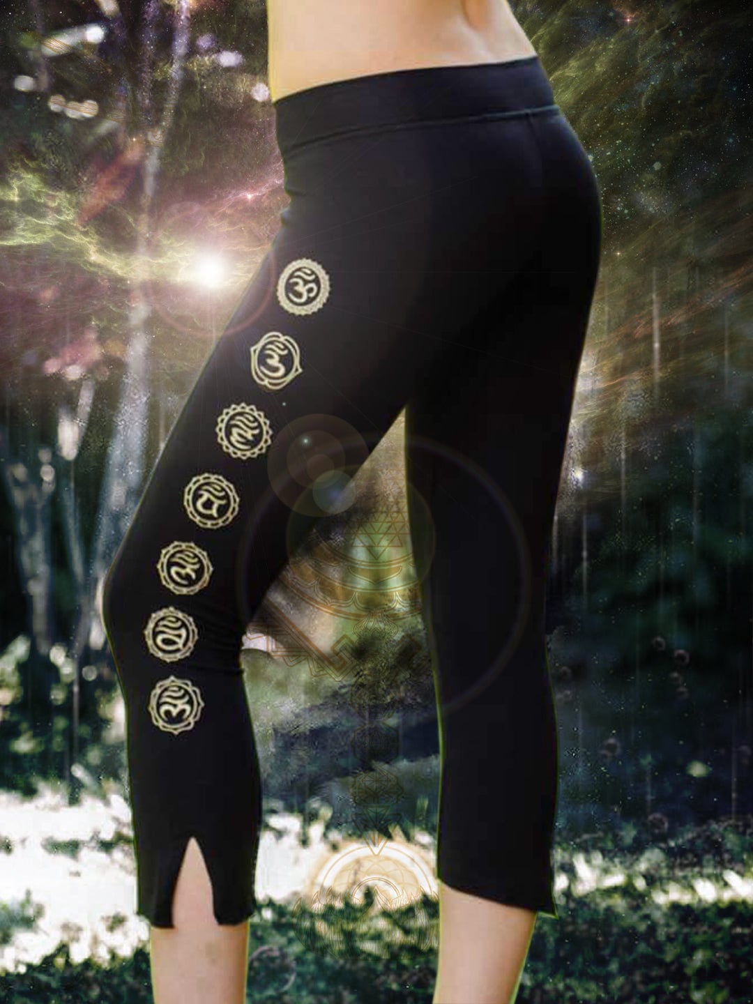 Women's Chakra Yoga Capris – Sacred Geometry Leggings